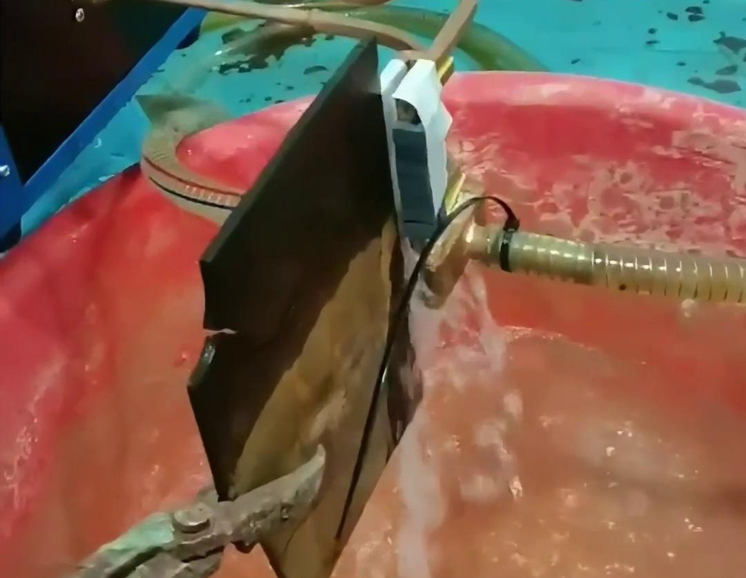 超音频污污污草莓视频成人加热设备 局部淬火热处理