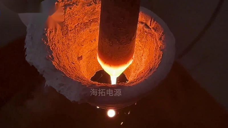 40KW的超高频污污污草莓视频成人加热设备，频率800Khz，用