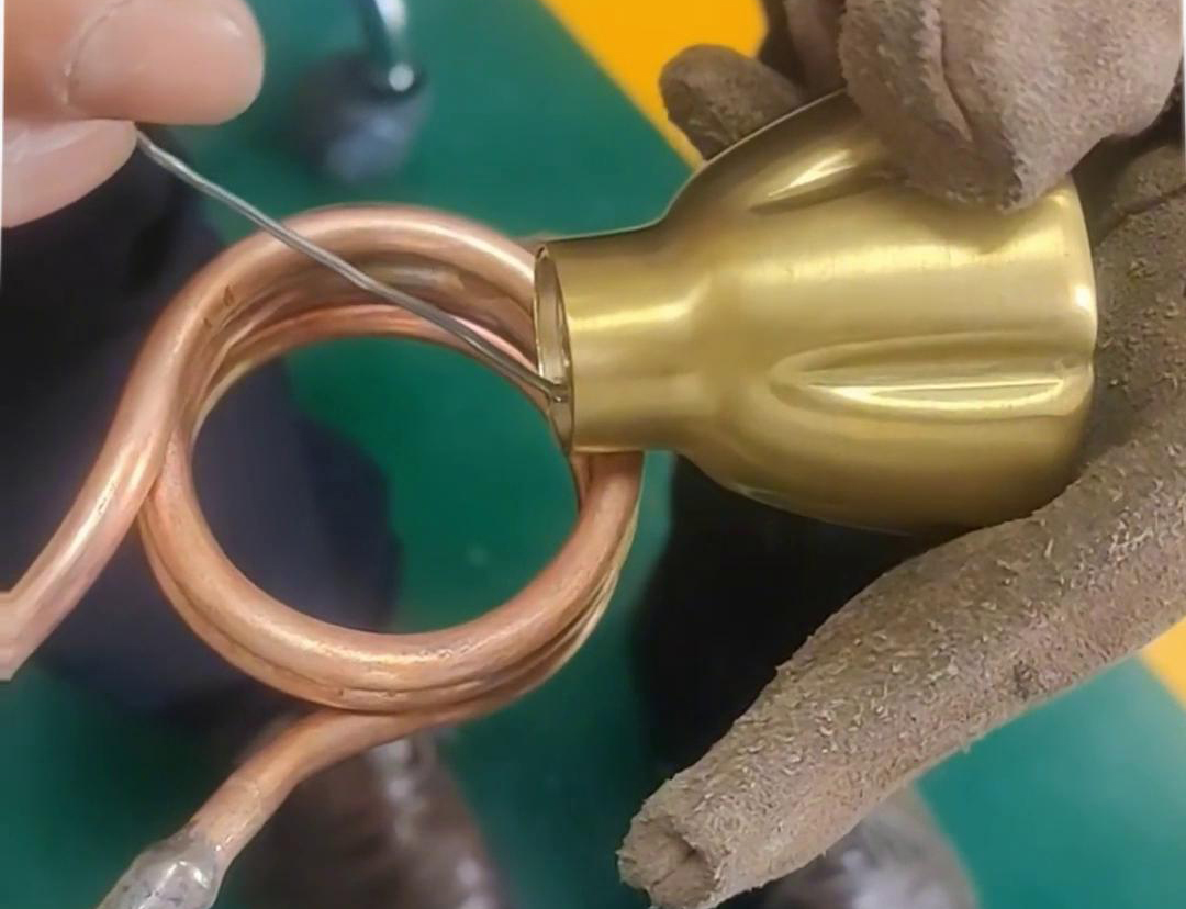 高频焊机适用于各类常见铜件铝件焊接，不管是标准件还