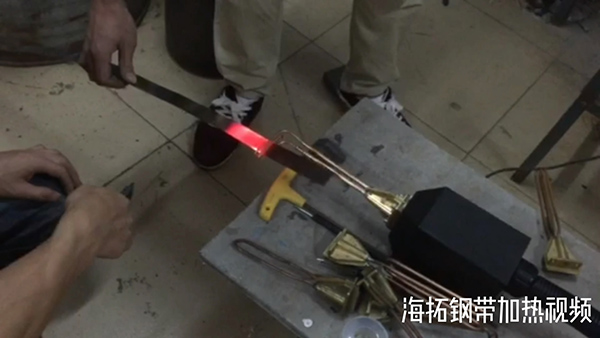 超高频污污污草莓视频成人加热设备6KW加热钢带视频