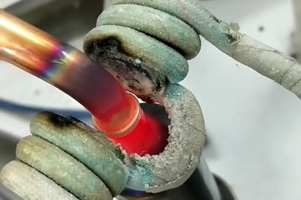 不锈钢管和铜管钎焊在一起，异种金属焊接用高频焊机