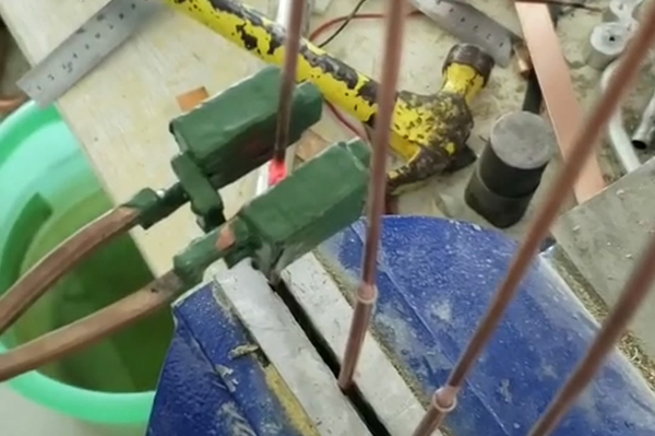 手持式高频加热机，高频焊机是焊接铜管工具