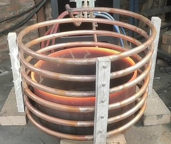 中大型钢管退火热处理用超音频污污污草莓视频成人加热设备