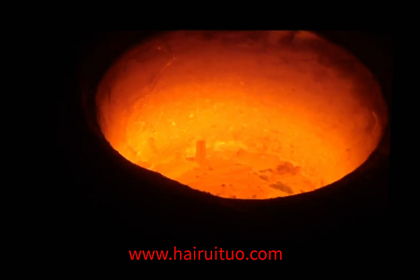 奥氏体不锈钢板采用污污污草莓视频成人加热熔化炉固溶工艺