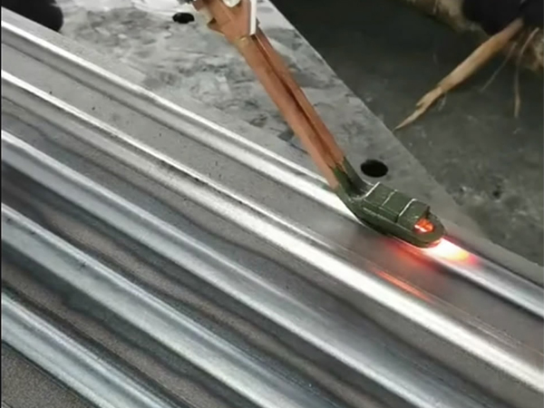 超音频导轨黄色草莓视频APP淬火冷却装置的设计要点