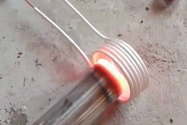 选择污污污草莓视频成人加热器加热钢管淬火工艺参数