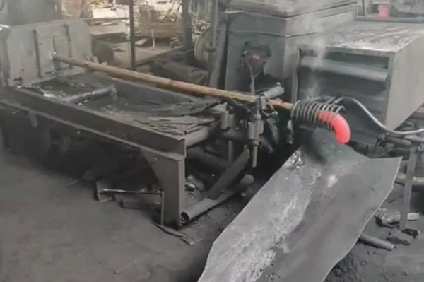 管道污污污草莓视频成人加热设备弯管及其热处理