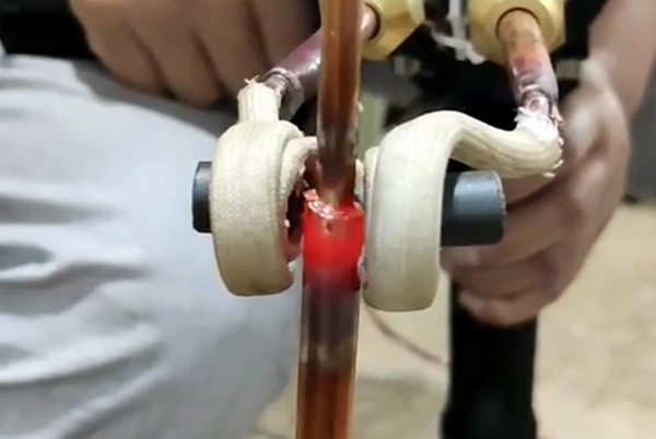 污污污草莓视频成人加热设备热处理能源利用率